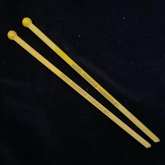 Vintage Lot of 7, New York Hotels, Restaurants & Bars Swizzle Sticks - Picture 10 of 12